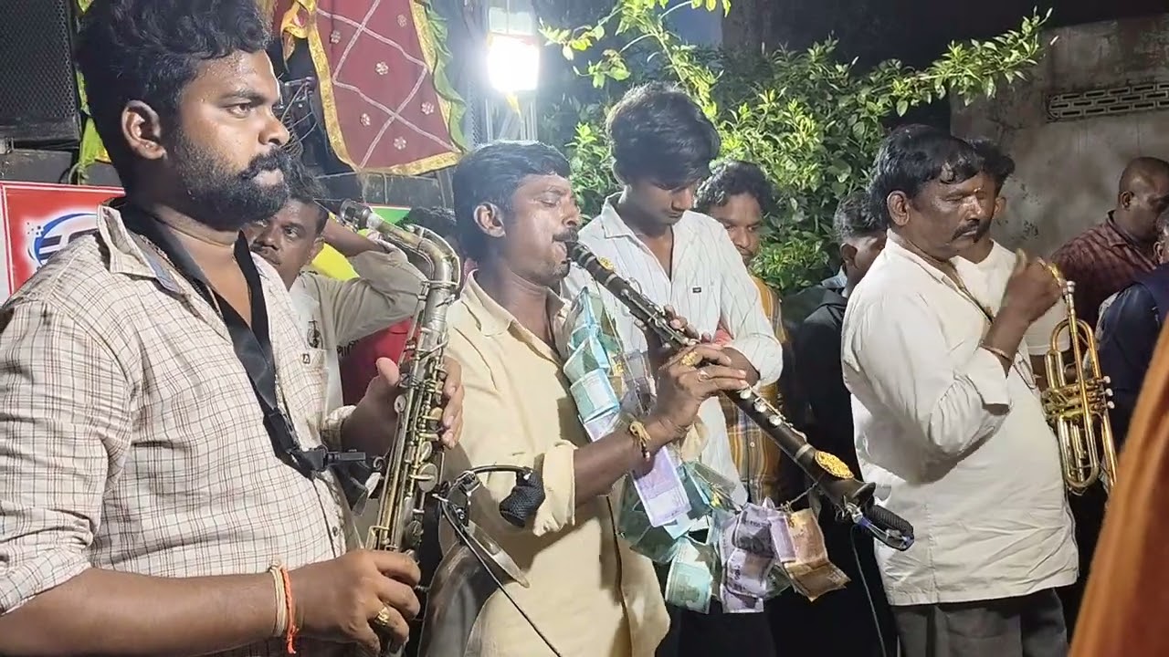 యమగోల ఆడవే అందాల సురబావని