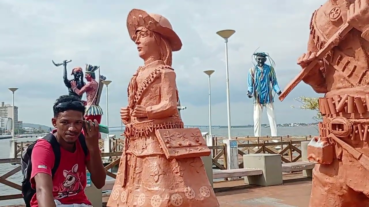 Aracaju Av Rio Branco Bonecos que Representa A Cultura de Sergipe 