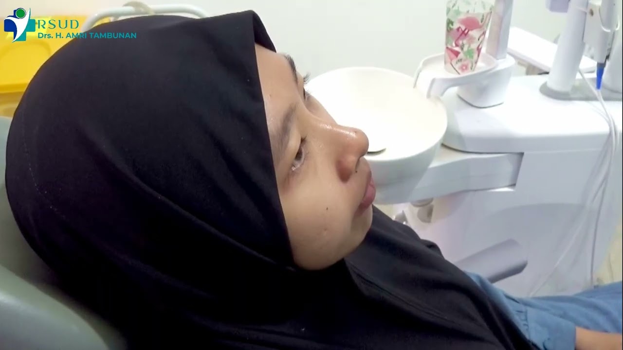 Gangguan Sendi Temporomandibular (TMJ) dan disarankan menggunakan splin, yaitu alat bantu khusus