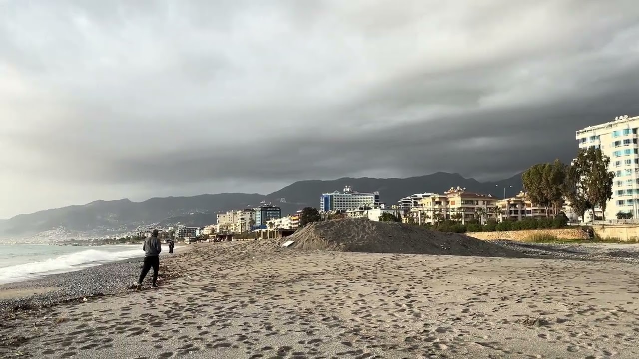 Alanya, Dimçayi, Алания, слияние моря и реки Димчай