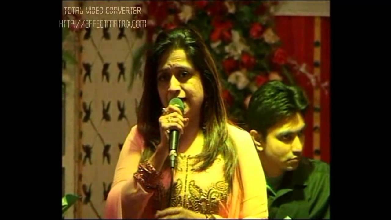 Anand Palwankar & Bela Sulakhe singing...kya mausam hai....