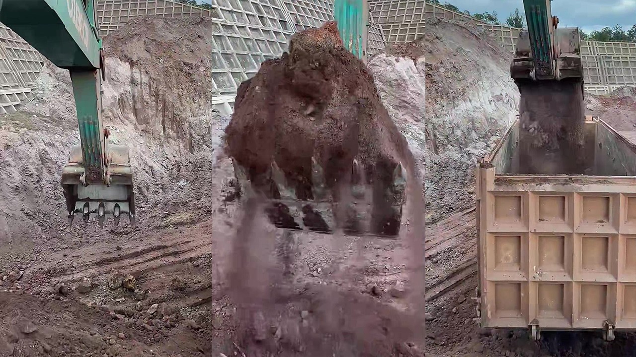 The Process Of Soil Excavation And Transportation P1584