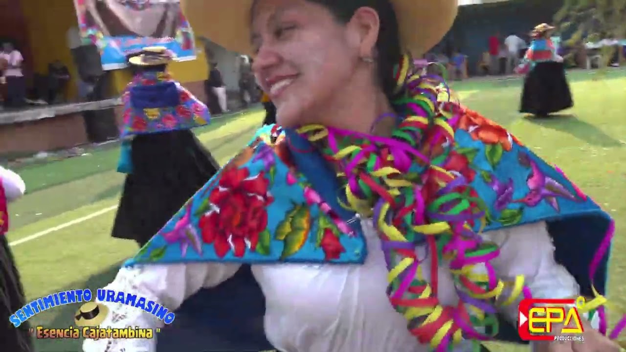 PRESENTACION DE Sentimiento uramasino ESENCIA CAJATAMBINA EN aniversario de sentir uramasino