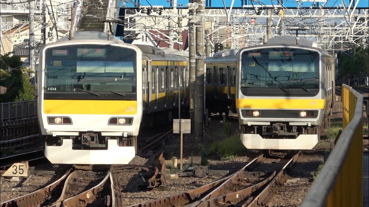 同時出庫&同時入線!!朝限定の総武線車両基地から津田沼駅への同時送り込み回送風景