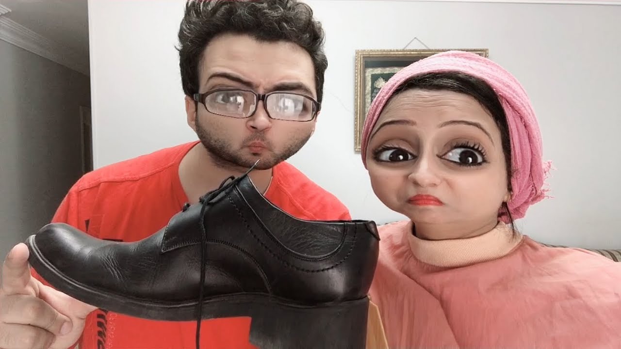 لما حد يجي البيت ويدوس بالجزمة على السجادة ...! :D
