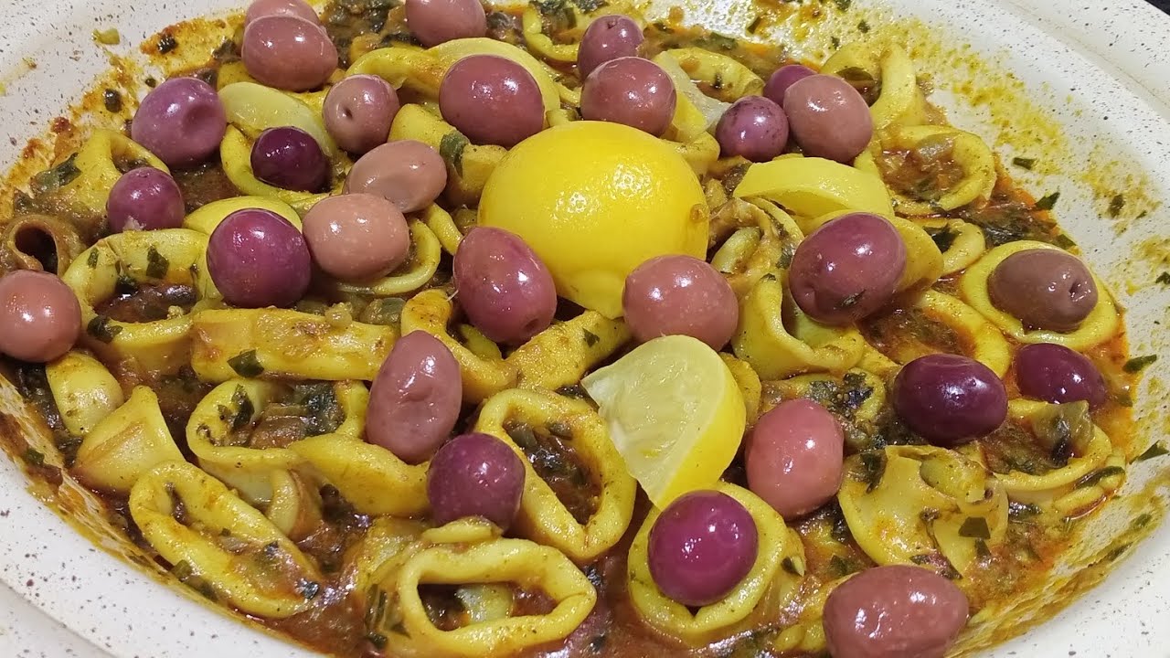 طويجين د الكلمار على حقو طريق من المطبخ المغربي