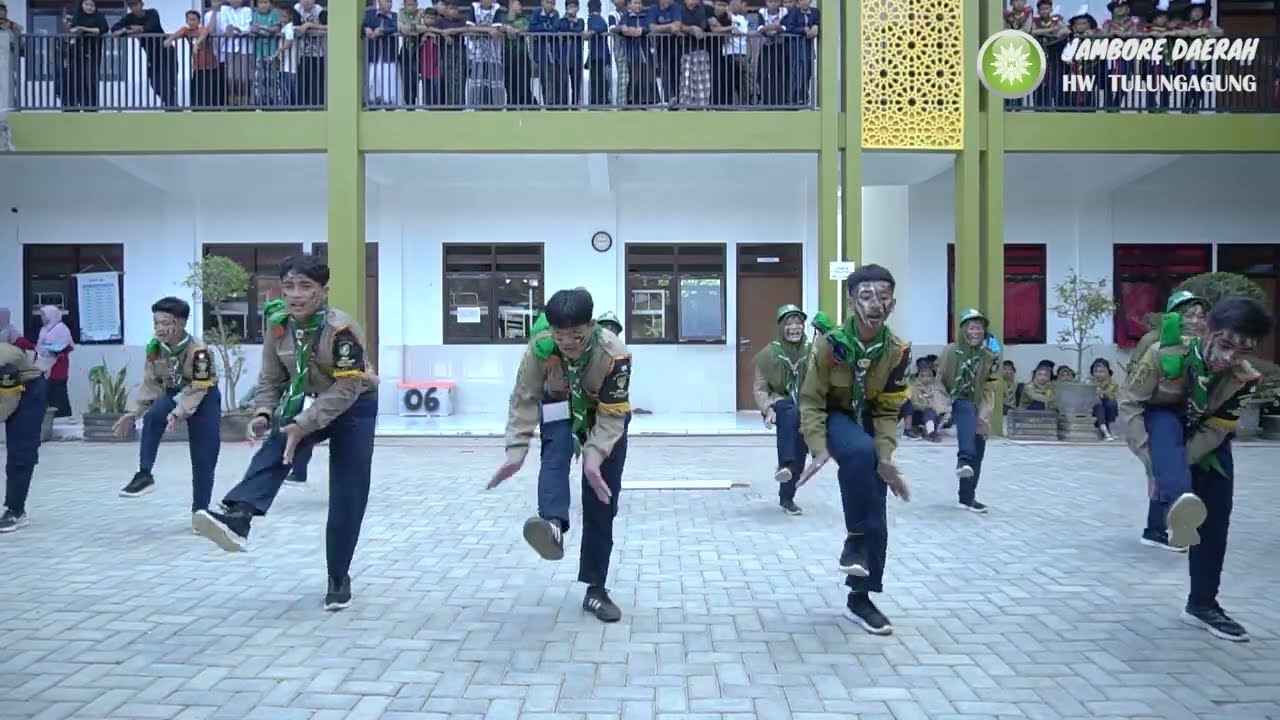 Penampilan Yel Yel MBS MTs MUHAMMADIYAH BANDUNG, Jamda HW Tulungagung