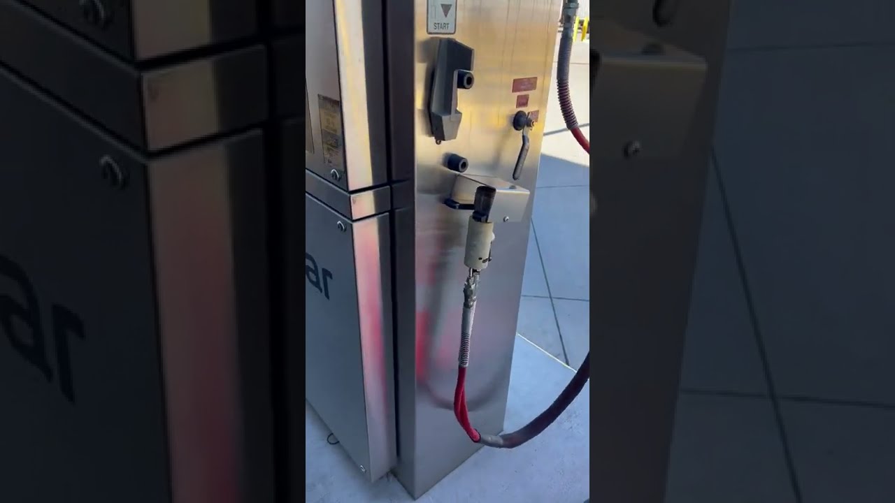 Fueling A Natural Gas CNG Package Car