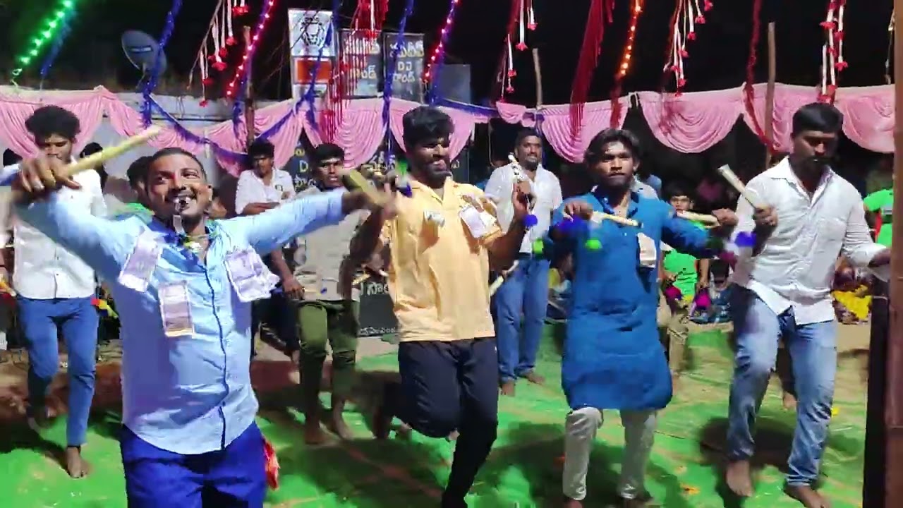వంశీ DJ కోలాటం ప్రొద్దుటూరు 9390171532 మా  గజ్జల పూజ లో చెక్క చెక్క సాంగ్