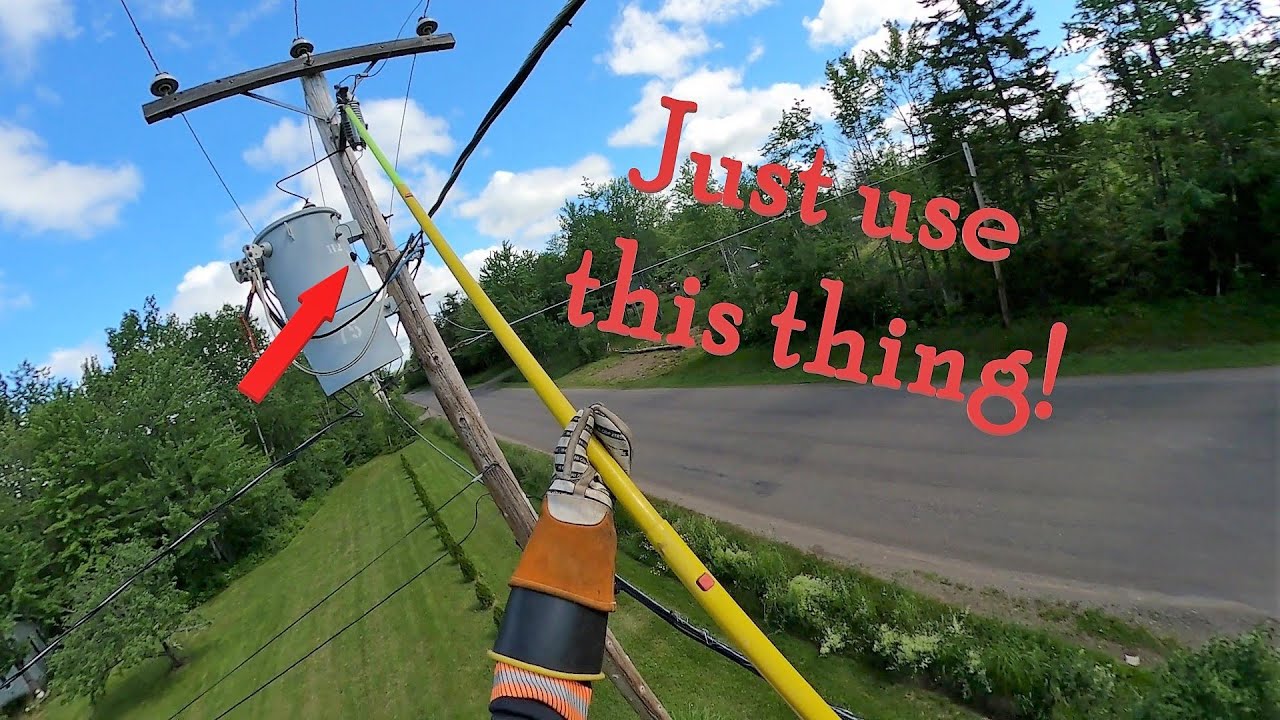 How we change voltage on a transformer