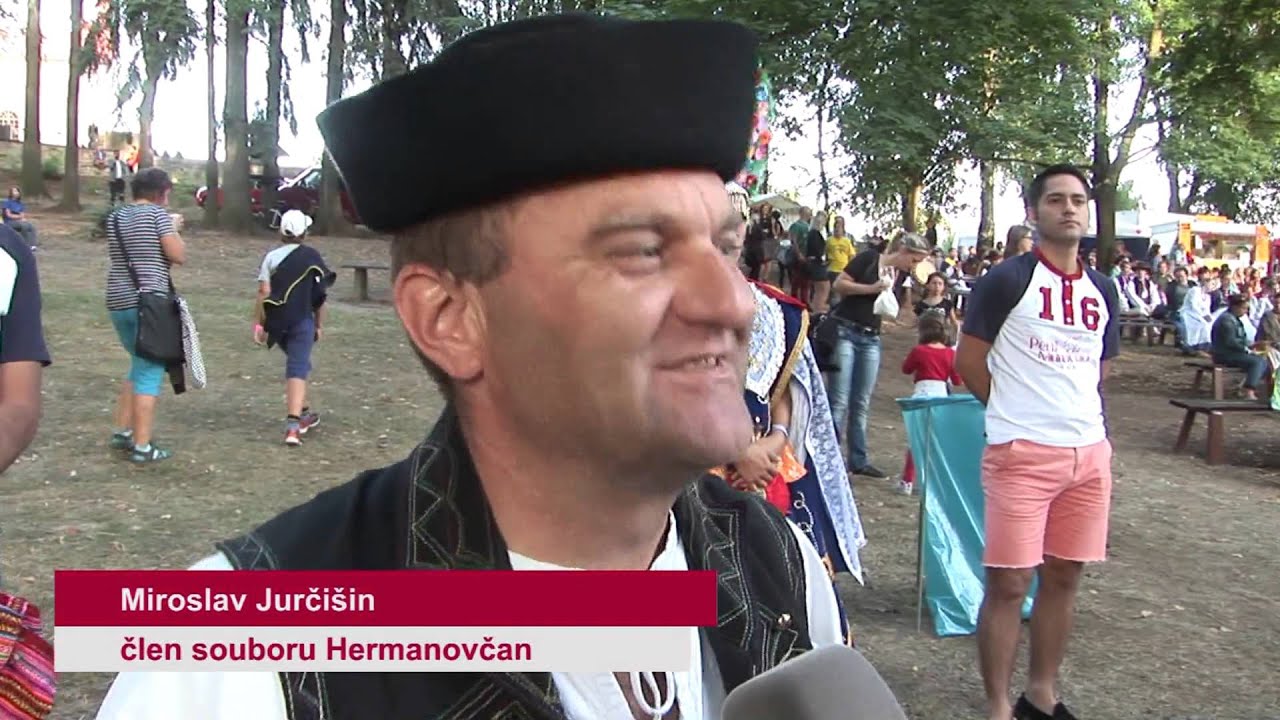 Červený Kostelec roztančil folklor z celého světa