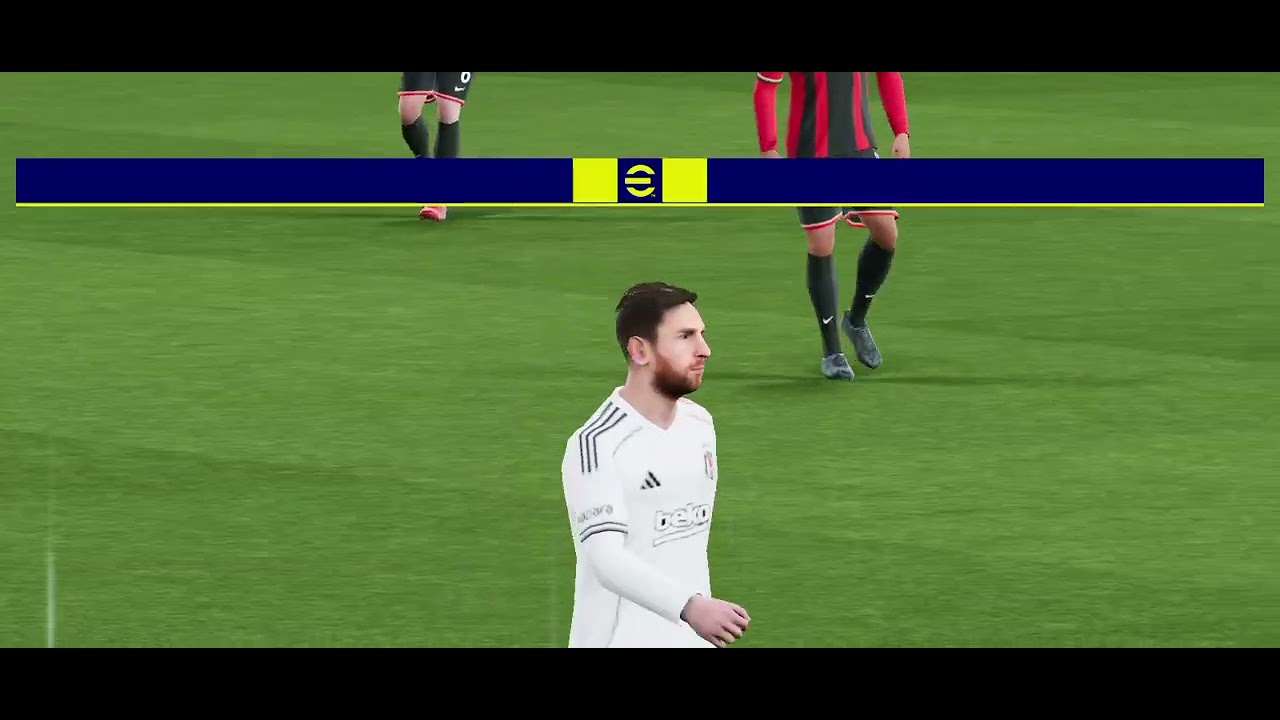 Arkadaşlar oyunun ismi e-football eğer benimle vs atmak isterseniz ismim AYAZZZZZ_1903.  ABONE OLUN