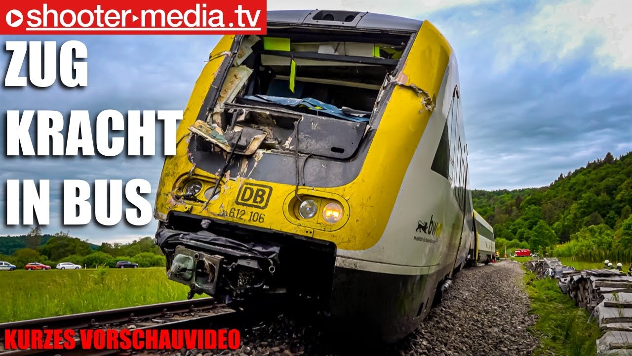 🆘 Zug kracht in Bus 🆘  Viele Verletzte und großes Schadensbild |🔥 Bus im Vollbrand 🚒  (Vorschau)