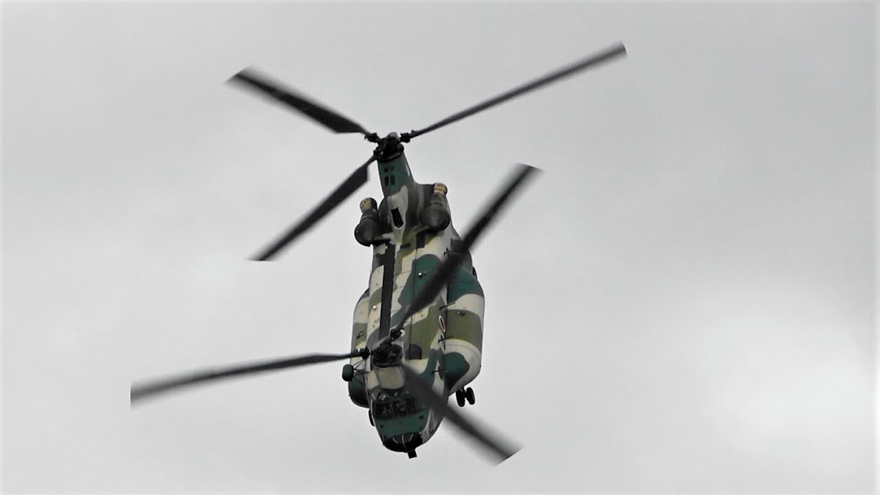 【三沢基地航空祭2023】CH47J チヌークの機動飛行が格好よかった