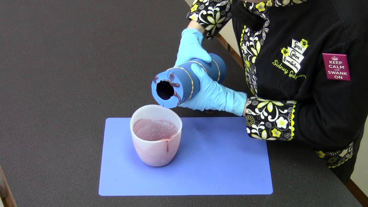 Simi Isomalt Beer Bottle Tutorial