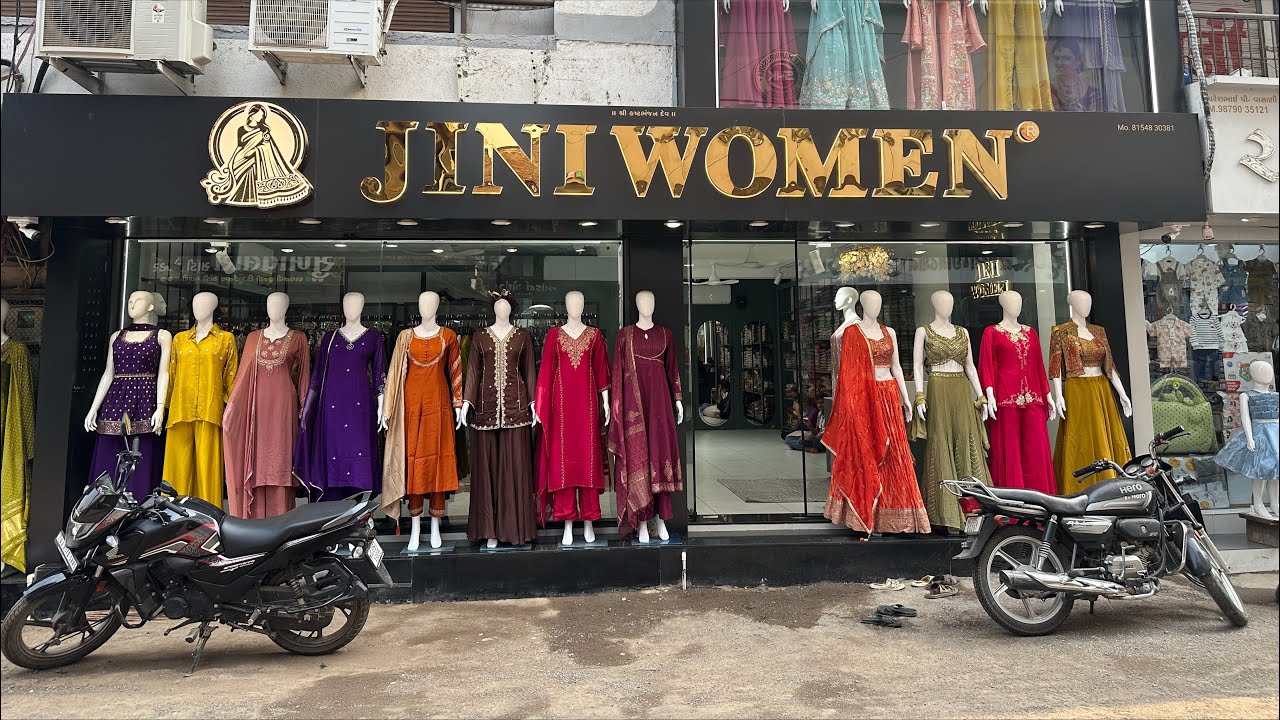 Jini women shop visit 