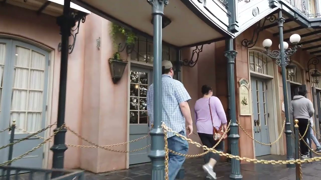 Pirates of the Caribbean Full Ride & Queue 2020 | 2 Minute Wait | New Orleans Square, Disneyland
