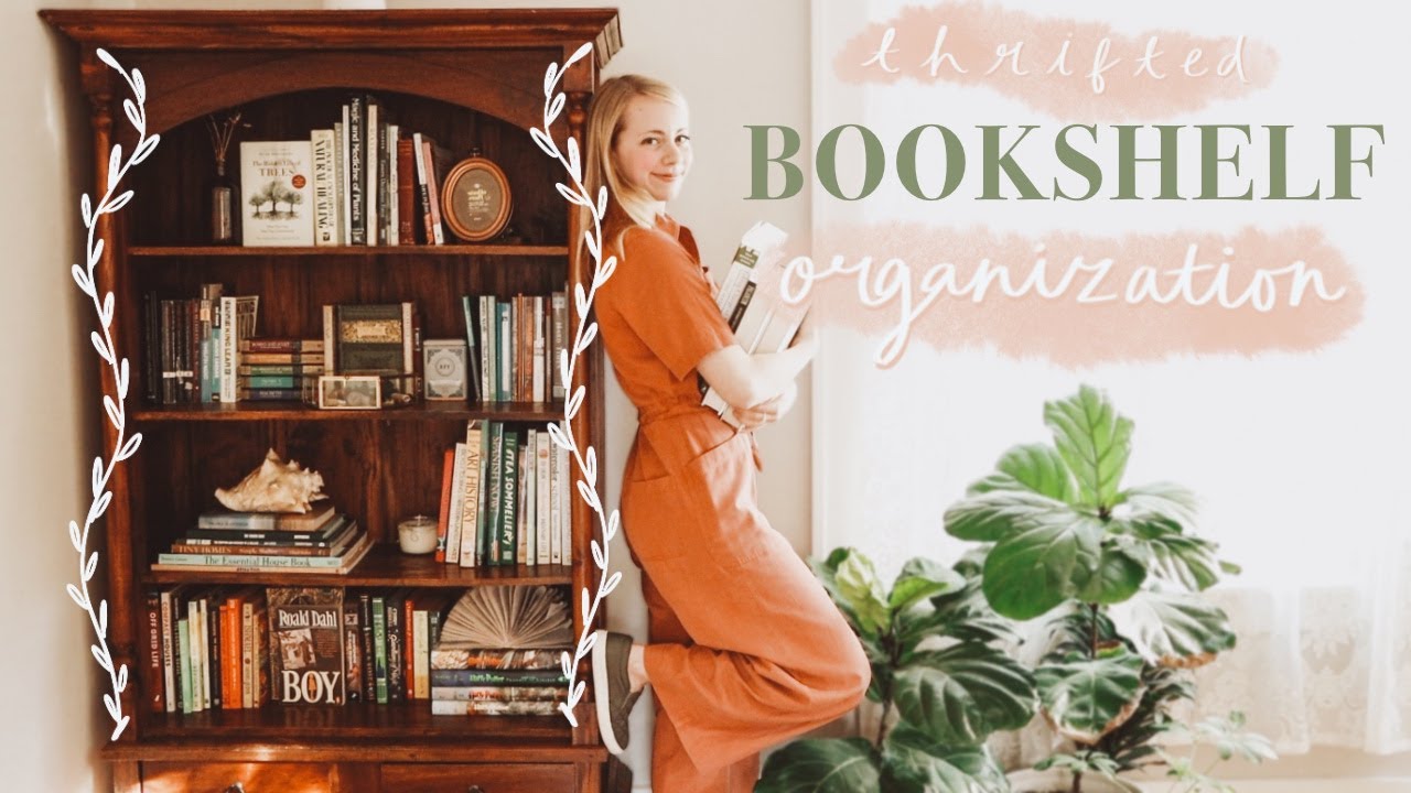 THRIFTED BOOKSHELF ORGANIZATION || I didn’t realize I had this many books 📚