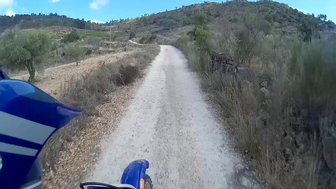 Yamaha WR426F up the mountain @Freixiel, Portugal.