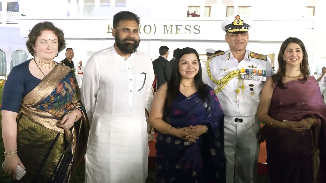 Deputy CM Pawan Kalyan with Wife attended the dinner in honour of President Smt. Draupadi Murmu