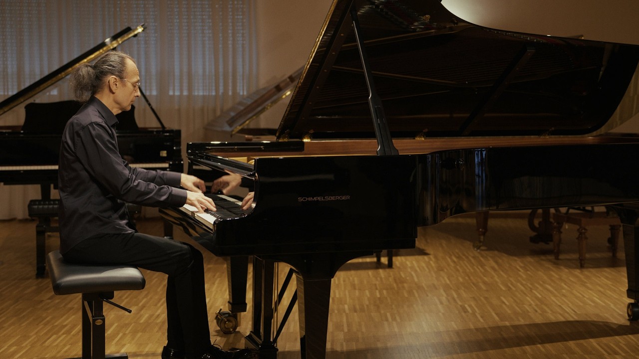 Nikolaus Wiplinger – ONCE UPON A TIME (Official Piano Performance Music Video)