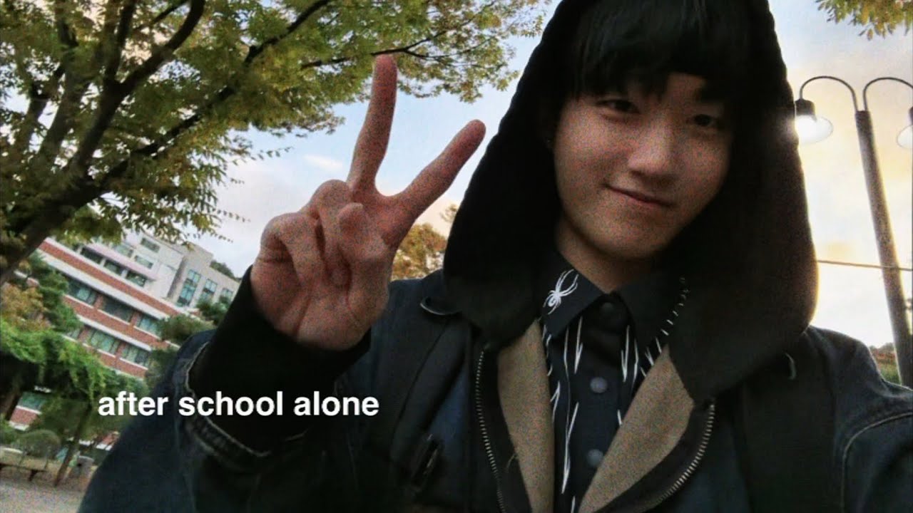 day in the life of an introvert with no friends in school👻