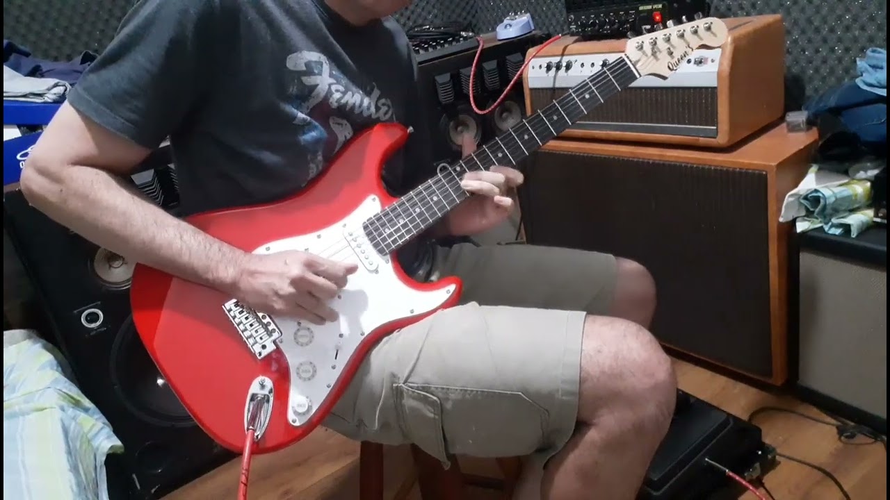 Guitarra Stratocaster Queen's
