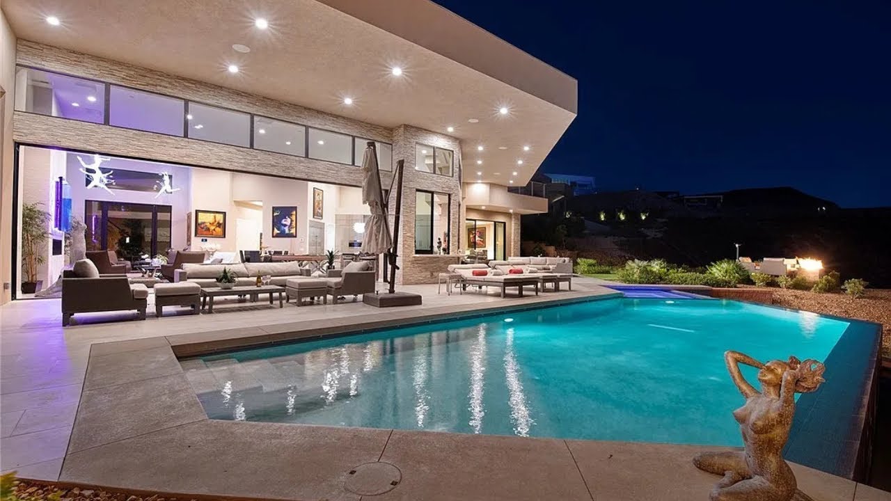 Inside Modern 1-Story Custom Home in MacDonald Highlands (Henderson, NV)