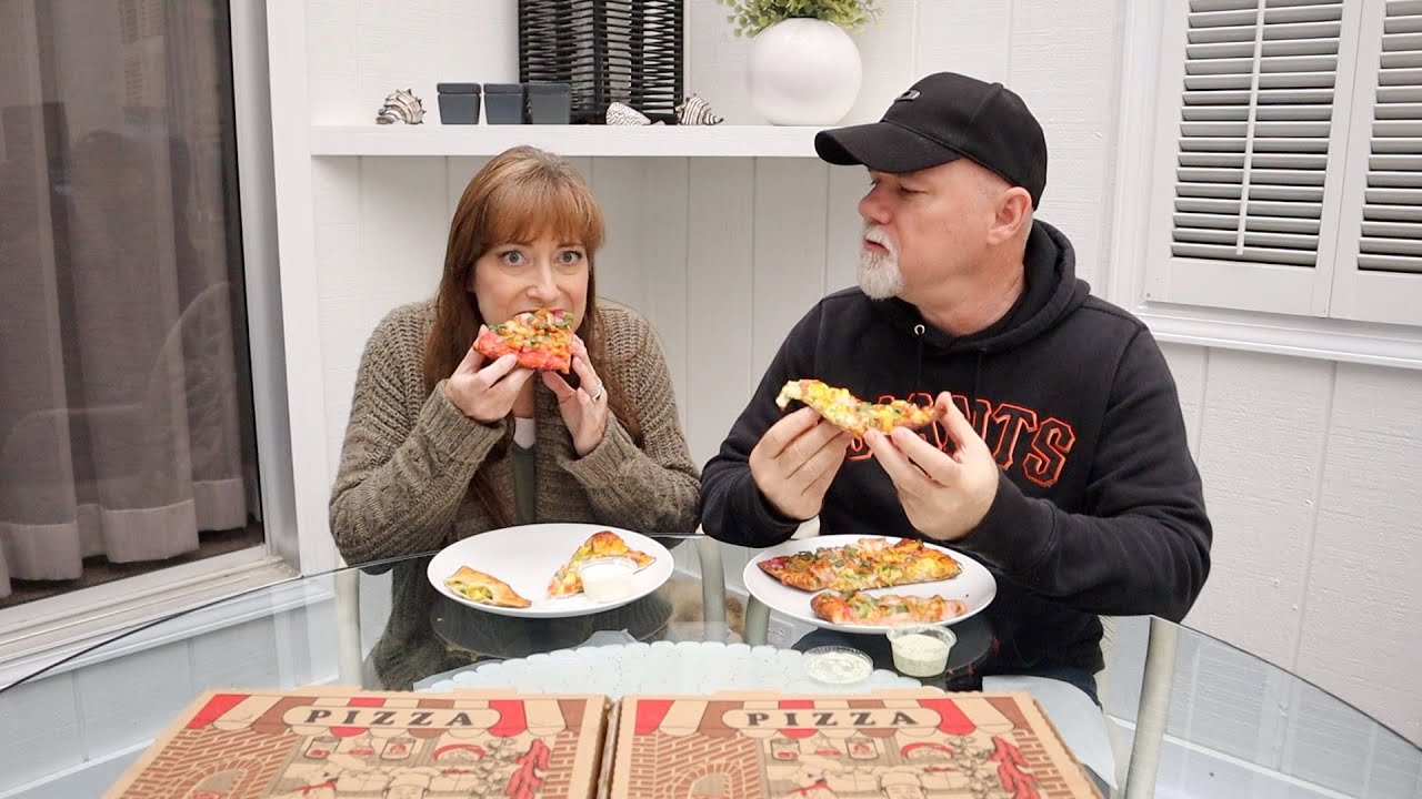 Indian Food In America 🥘  Indian Pizza in California