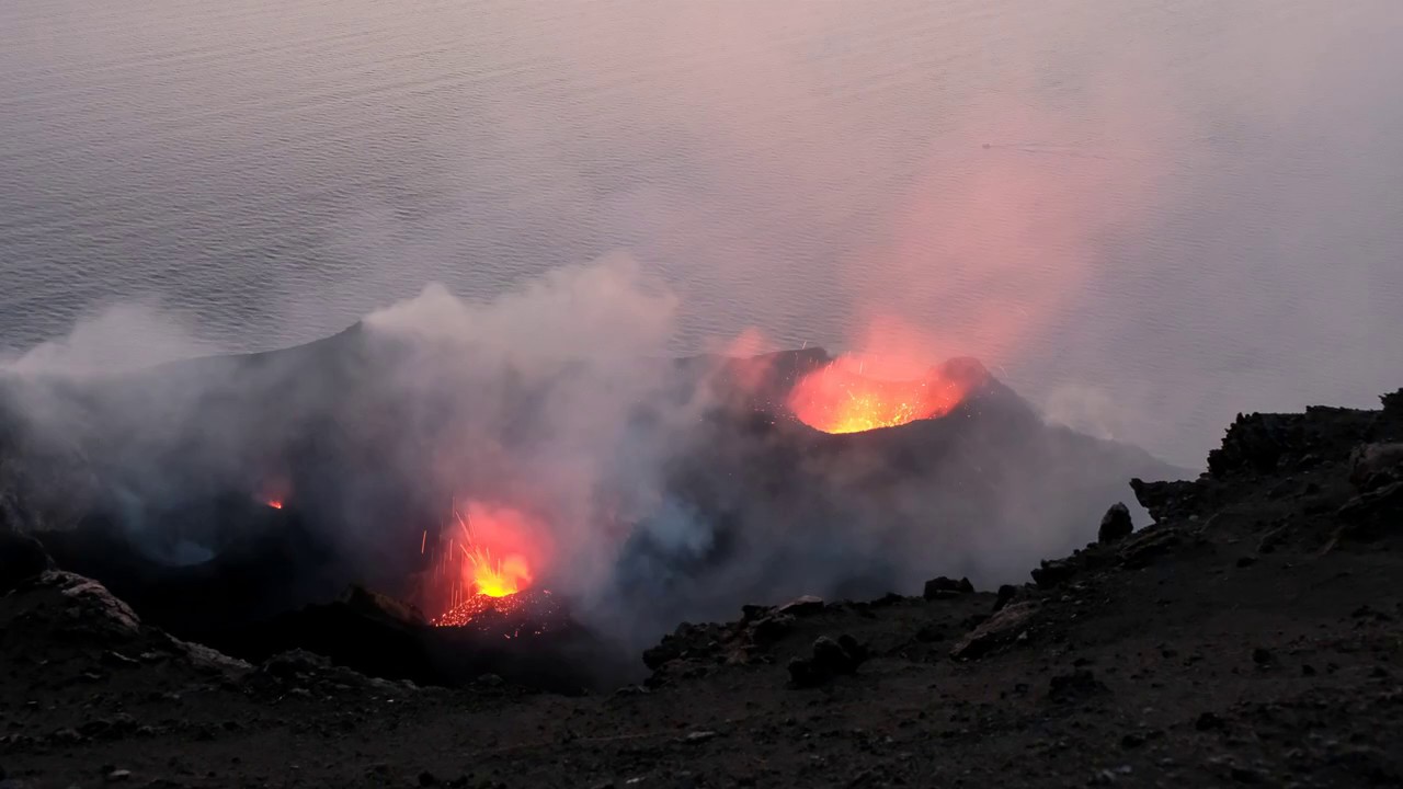 Hiking Stromboli volcano 2017