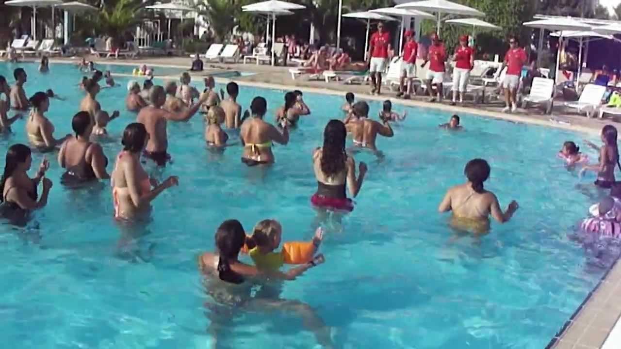 Animation in El Mouradi Hotel in Hammamet