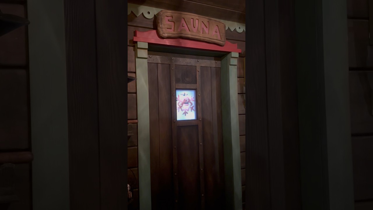 Oaken&rsquo;s Trading Post & Sauna ❄️🧊 #disney #frozen #disneyworld #rider #vacation