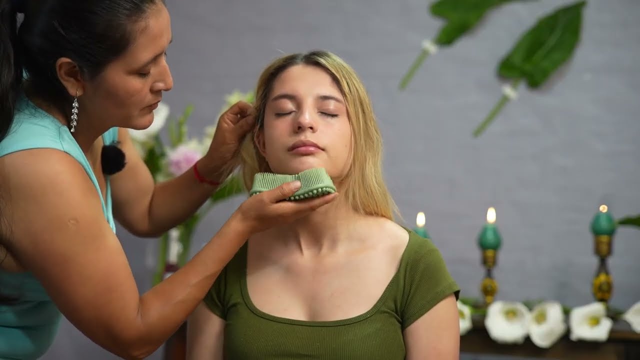Masaje relajante y limpia energética de Doña Esperanza con sonidos ASMR y susurros suaves pa dormir