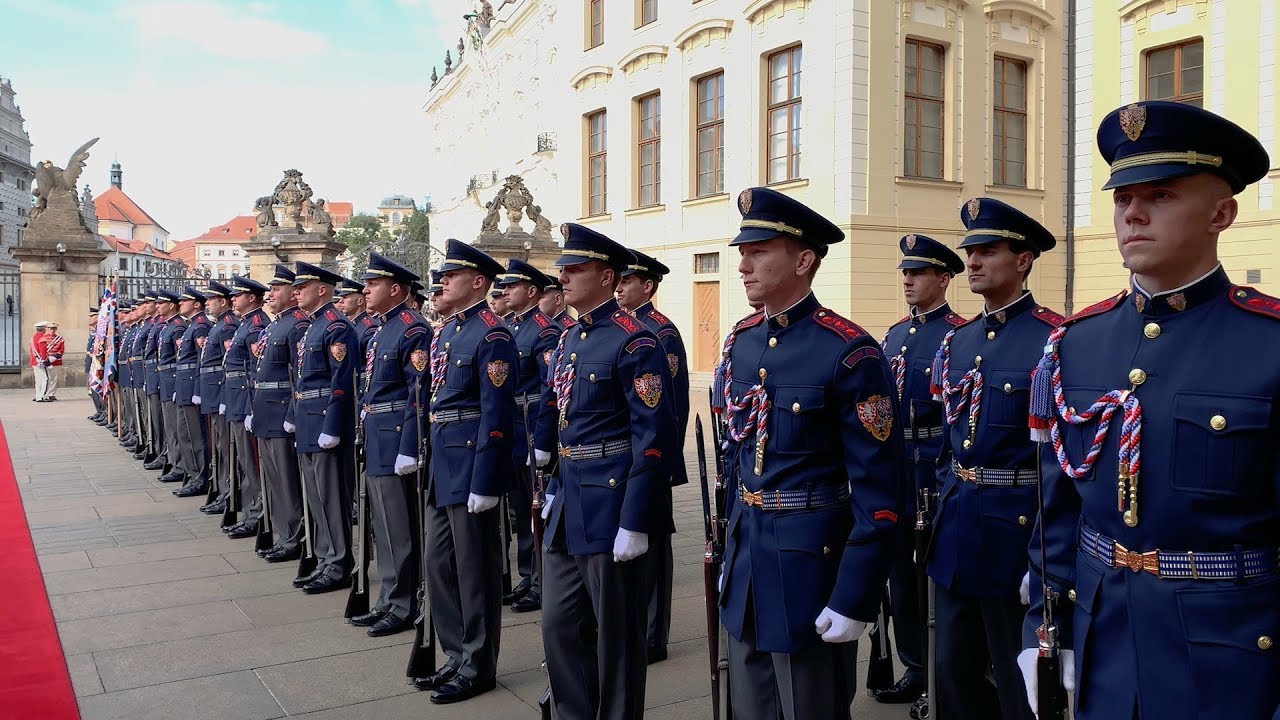 Hradní stráž na Pražském hradě