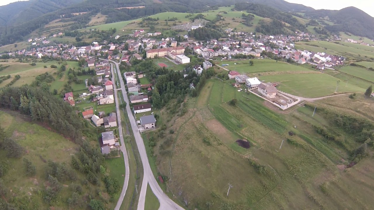 Valaská Belá   centrum po ihrisko