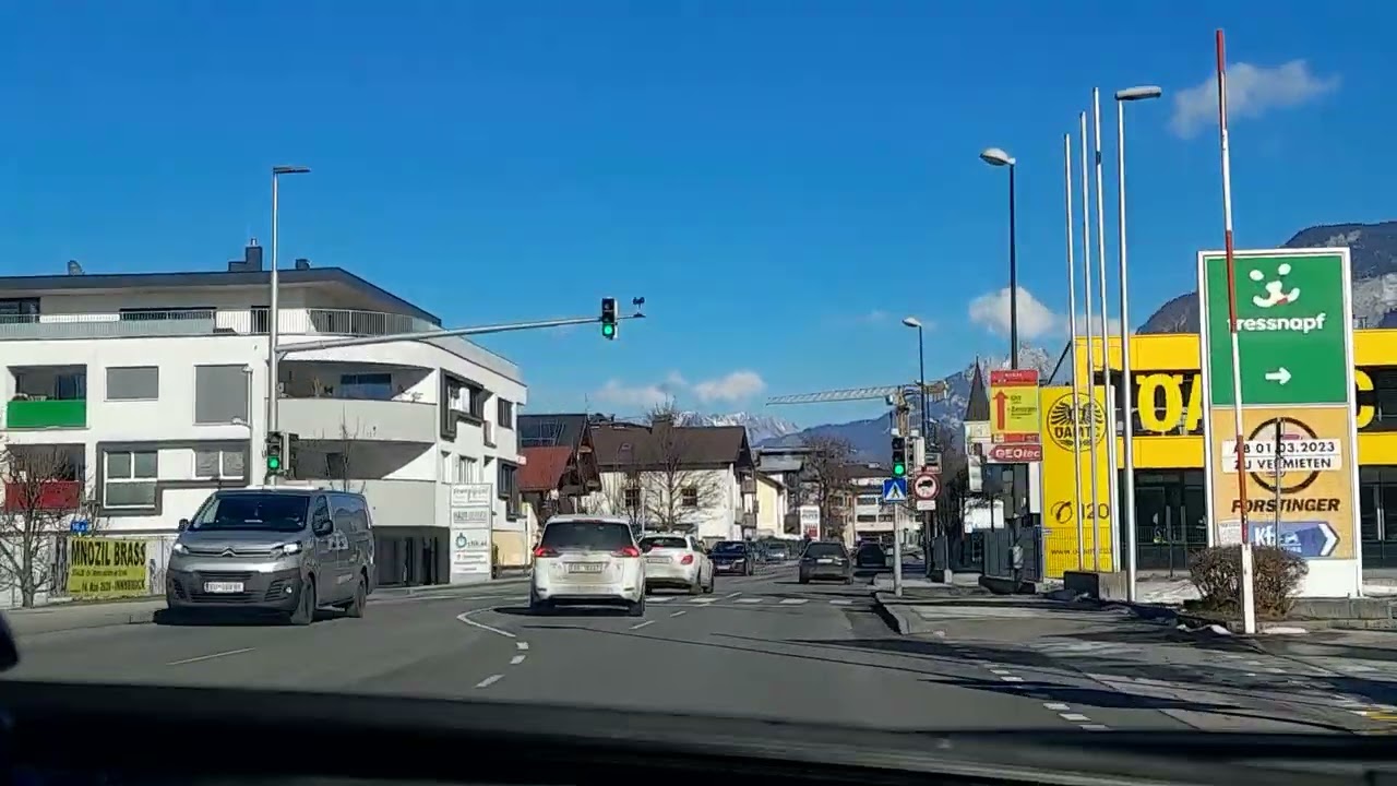 Tirol, Wörgl West nach Wörgl Ost, Autofahrt, Bezirk Kufstein, Austria 
