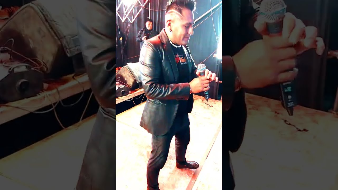 GRUPO C&Oacute;DIGO - MIX DELIRIOS (En vivo)