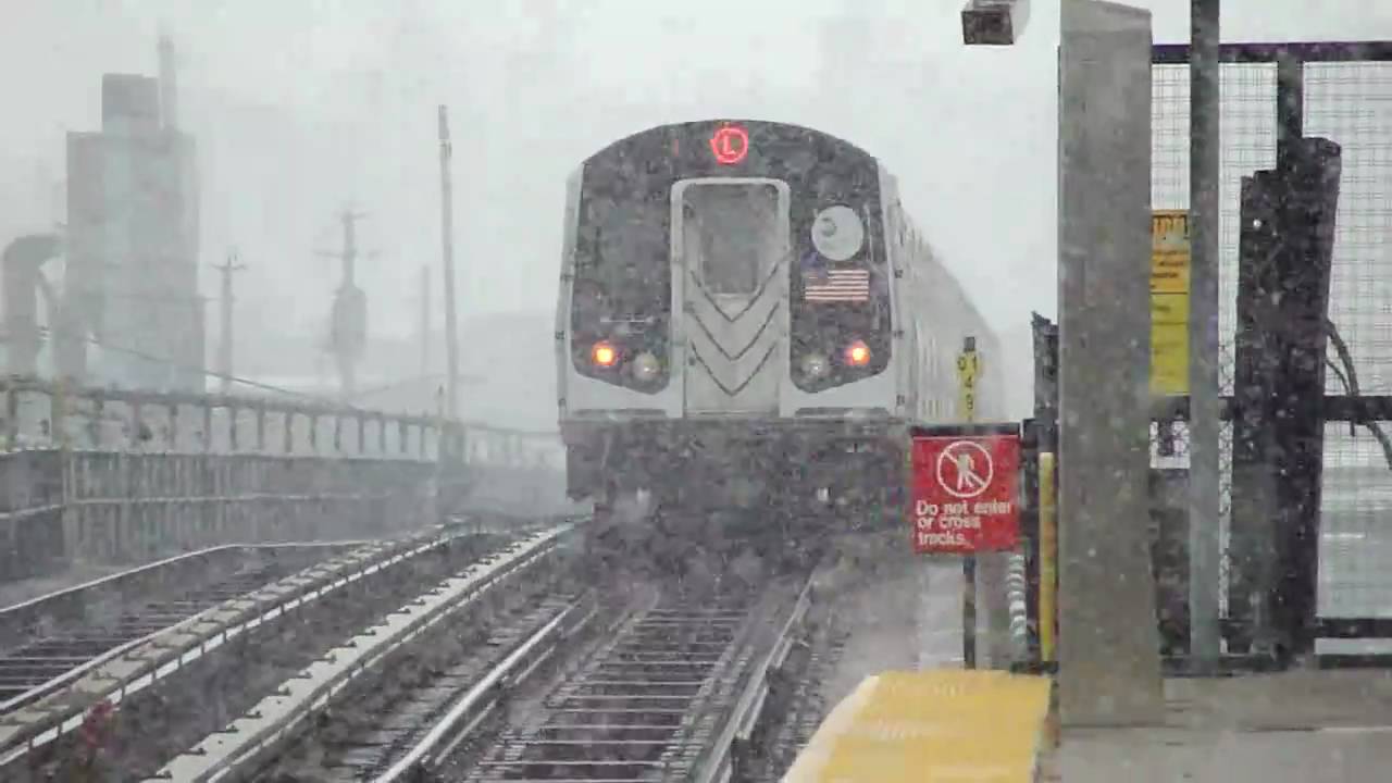 BMT Canarise Line: R143 L Trains at New Lots Ave