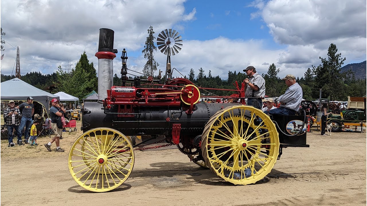 Pottsville Museum Antique Tractor Parade Merlin, Oregon 2023