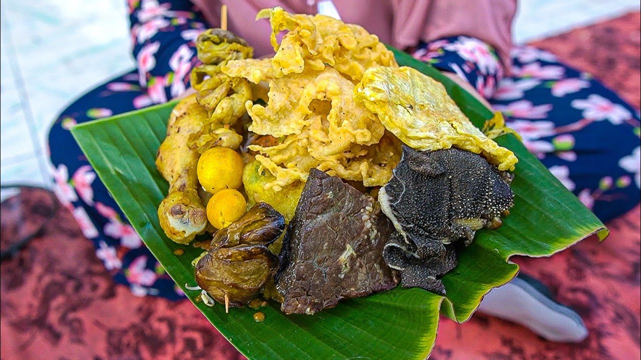 BUSET PORSI NGAWUR!!! NASI PECEL STASIUN MBAK LINDA LAMONGAN
