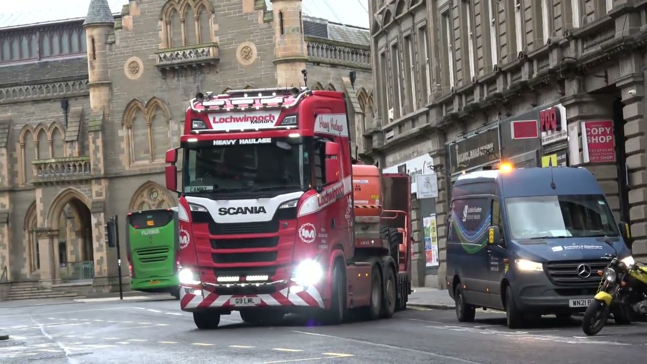 Trucks in Dundee