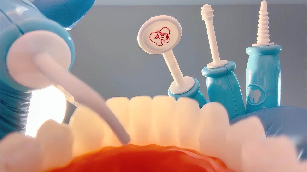 【ASMR】おもちゃの歯医者さんの歯科スケーリング🦷🪥Toy dentist cleaning your tooth