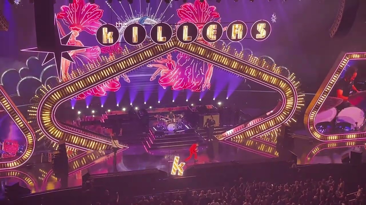 The Killers - Glamorous Indie Rock & Roll - Live in Las Vegas