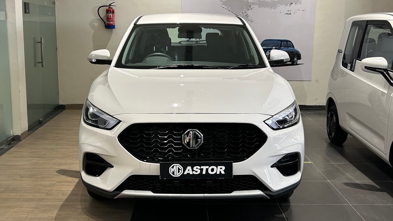 MORE FEATURES 😍 LESS PRICING 🤓 2025 New MG Astor Sprint | Full Detailed Review In Hindi