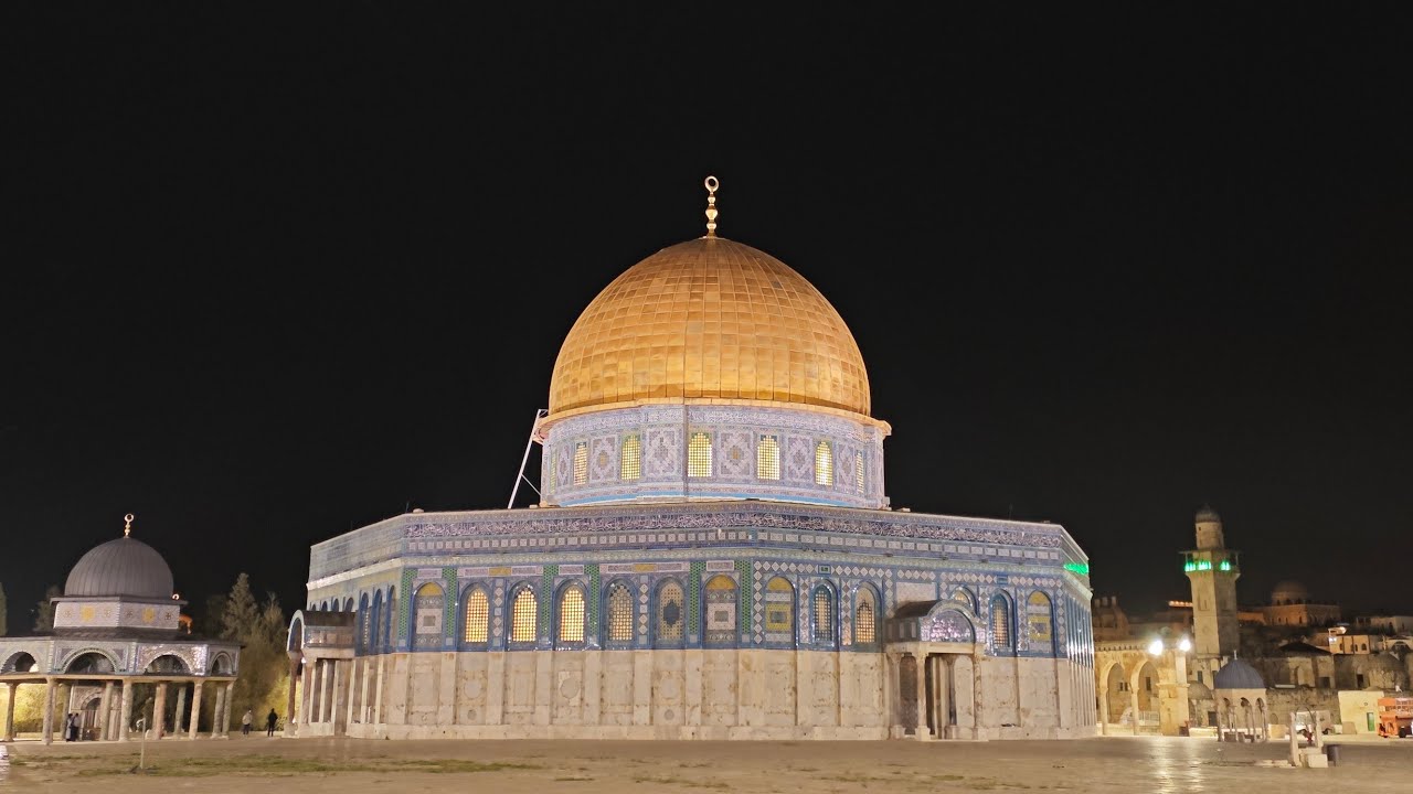 10.4.2026 صلاة الفجر من المسجد الأقصى المبارك في القدس Fajr prayer from Al-Aqsa Mosque