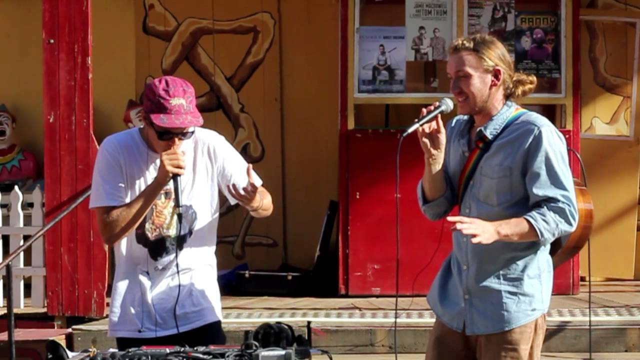 Moondiggity- Jamie Macdowell and Tom Thum