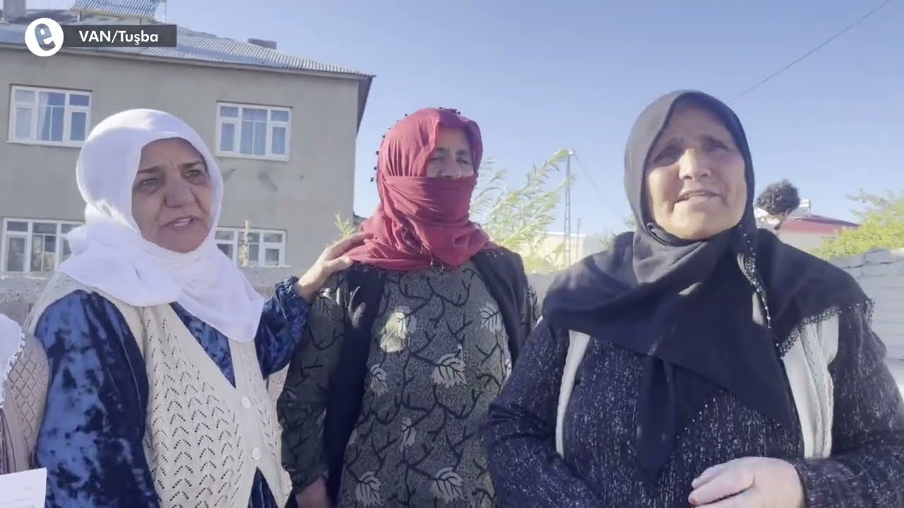 Van Tuşba il&ccedil;esine bağlı Şemsibey Mahallesinde yaşayan yurttaşlar yıllardır doğal gaz yolu g&ouml;zl&uuml;yor