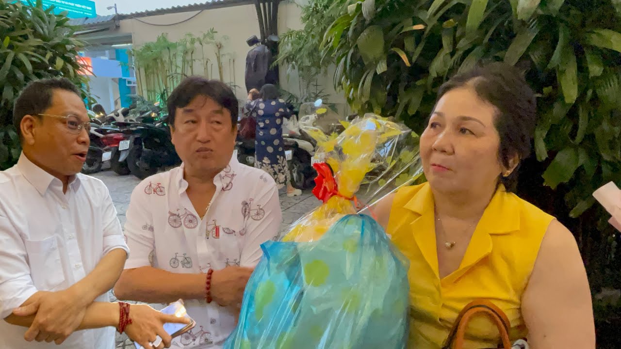 11/2 Cực Vui'Anh Chị Lan,Bs Huy Lê,Chú BS Quốc Bình đến dự Sinh Nhật Ni chia sẽ điều này