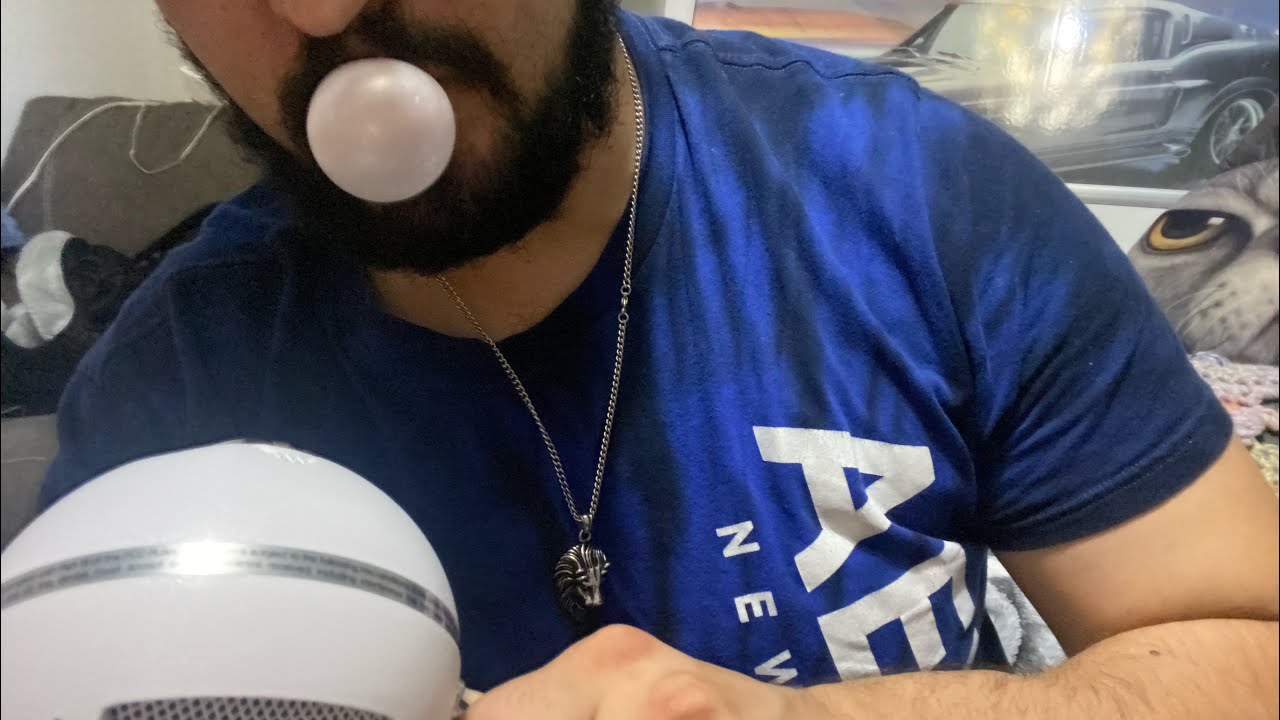 ASMR Gum Chewing & Bubble Popping