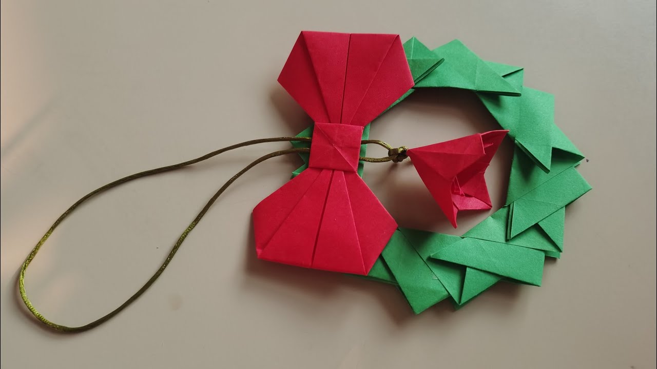 Origami Christmas Wreath -Origami Ornament How To Make an Origami Christmas Wreath Tutorial